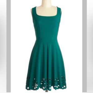 ModCloth eyelet getaway dress in forest